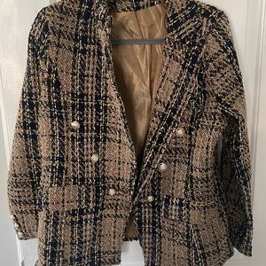 Small polyester blazer